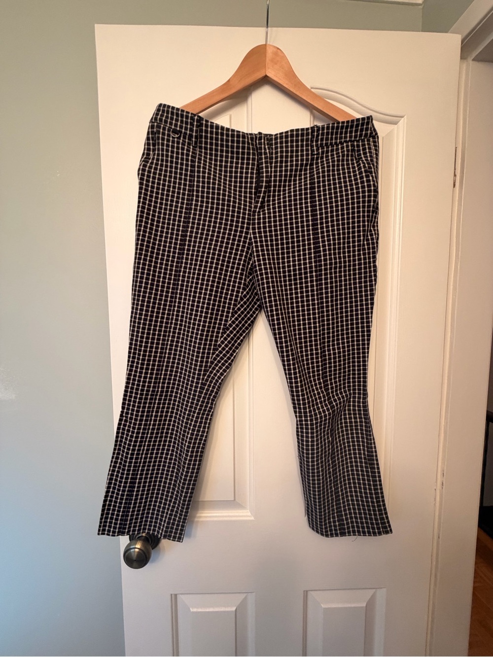 Anthropologie essential slim checkered capri trousers